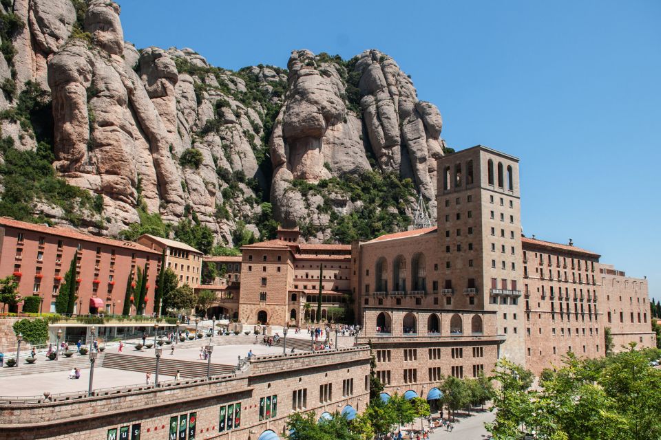 Skip-The-Line Barcelona & Montserrat Tour With Pick-Up - Pickup and Cancellation Policy