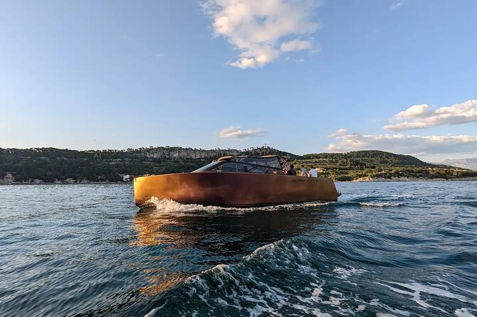 Small Group Powerboat Sunset Cruise - Local Guide Commentary