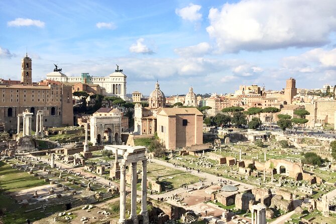 Small-Group Tour of Roman Forum, Palatine Hill & Circus Maximus - Group Size and Capacity