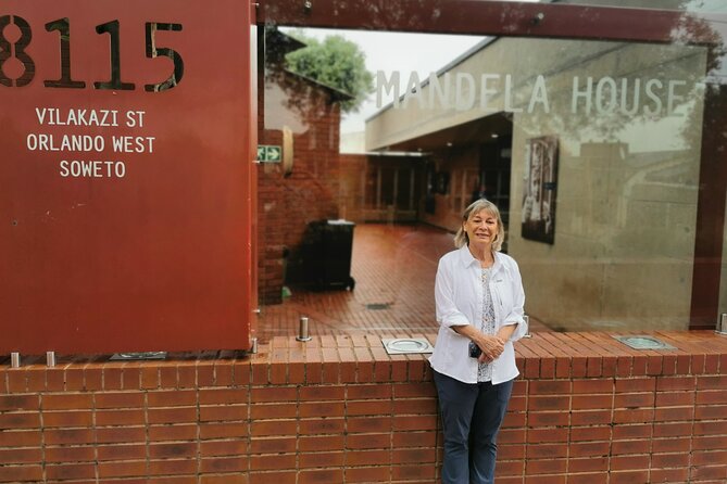 Soweto, Mandela House, Apartheid Musem, Constitutional Court - Logistical Details