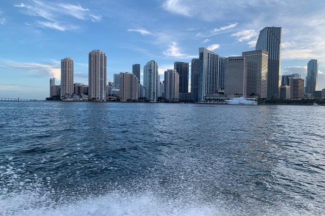 Speedboat Sightseeing Adventure of Miami - Photo Opportunities of Miami