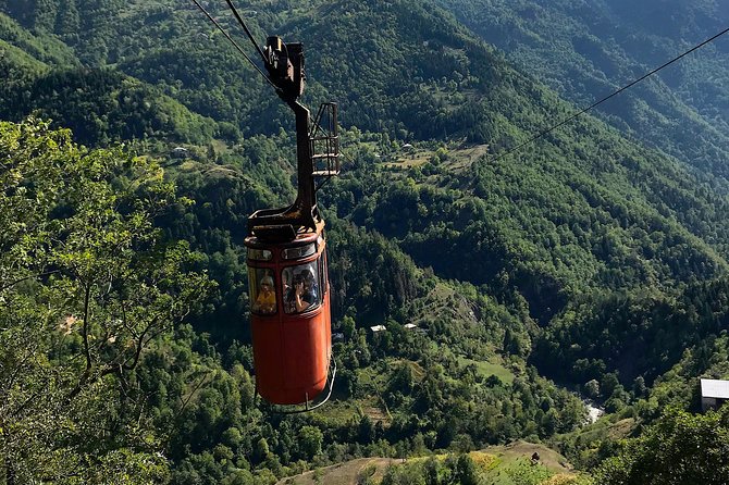 The Best of Georgia 7 Days Private Jeep Tour From Tbilisi - Delectable Georgian Cuisine Experiences