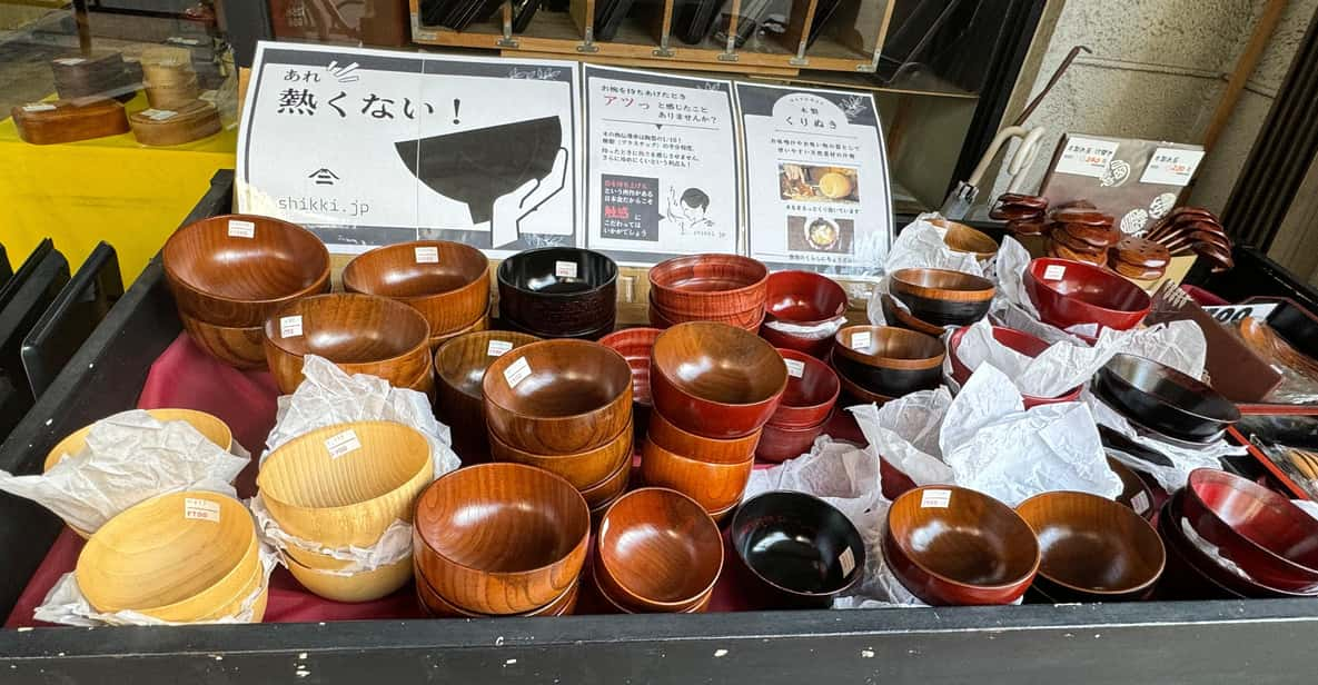 Tokyo : Asakusa Nearby Japanese Tableware Finding Tour - Local Shopping at Kappabashi