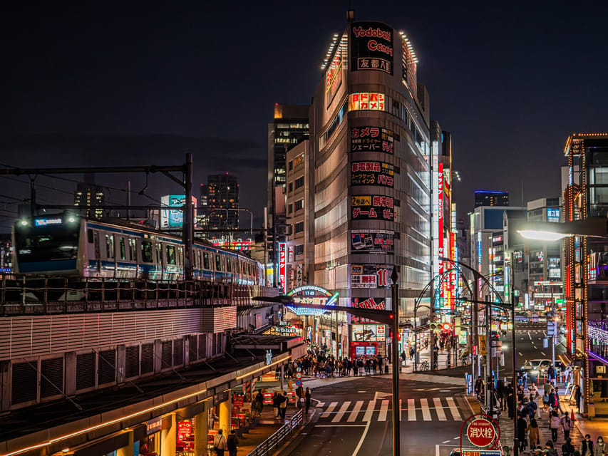 Tokyo Private Bespoke Photo Tour - Customizable Locations