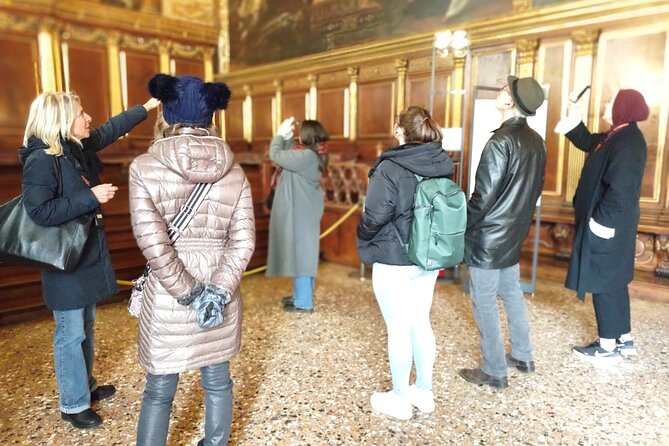 Venice: Doges Palace Guided Tour With Tickets & Optional Gondola - Guided Tour Insights