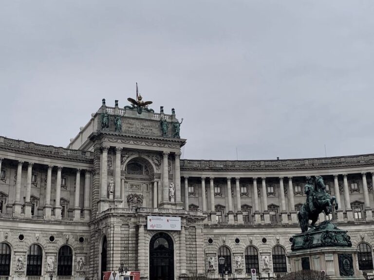 Vienna: Walking Tour In Spanish Tour Overview And Details