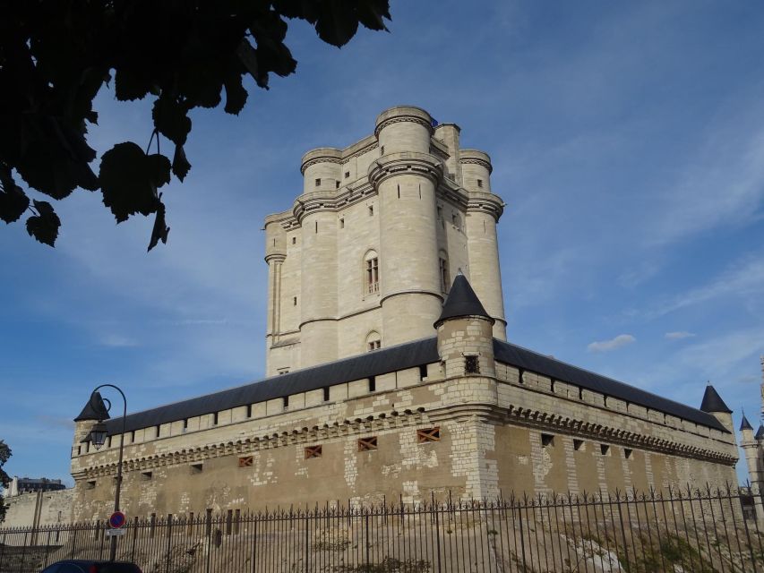 Vincennes Castle: Private Guided Tour With Entry Ticket - Tour Inclusions and Important Information