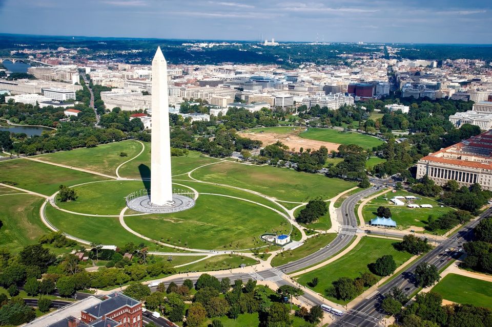 Washington DC: Washington Monument Entry & DC Highlights - Iconic DC Landmarks