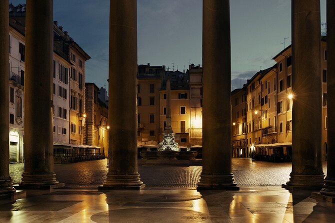 Wonders of Rome at Night: Small-Group Walking Tour - Badge of Excellence