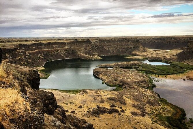 Yellowstone National Park 6-Day Tour From Vancouver (Chn&Eng) - Booking and Cancellation