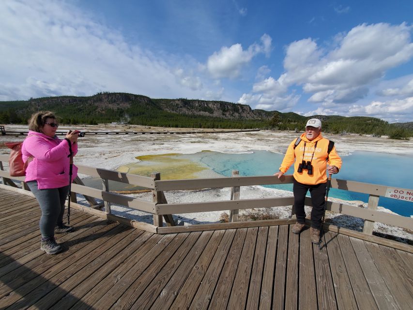 Yellowstone: Upper Geyser Basin Hike With Lunch - What to Bring and Wear