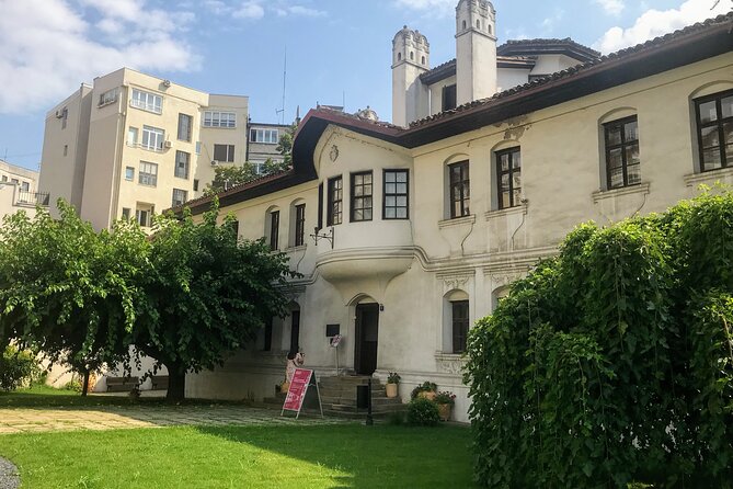 Your Own Belgrade: Unexpected Treasures of the City - Connecting With the Locals