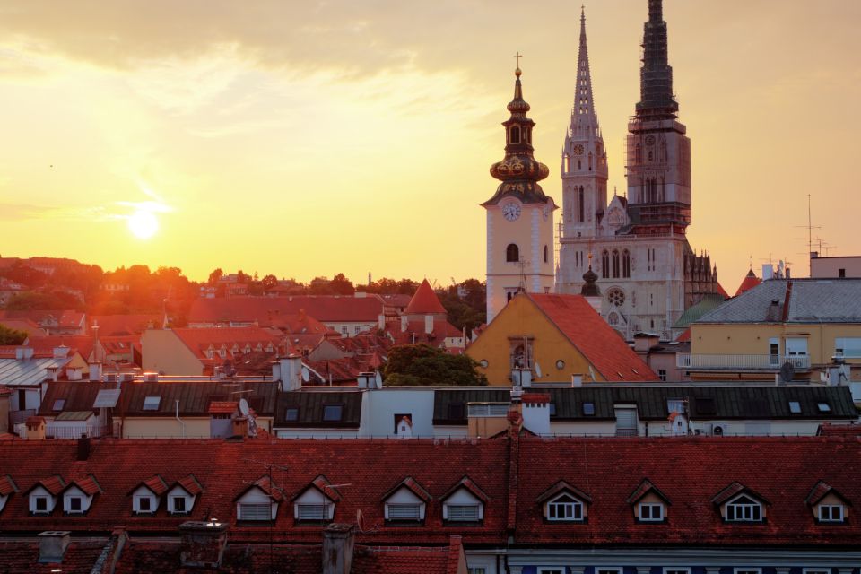 Zagreb: First Discovery Walk and Reading Walking Tour - Customer Ratings and Feedback