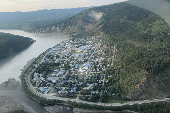 20 Minute Dawson City Scenic Flight Tour - Minimum Number of Travelers Required