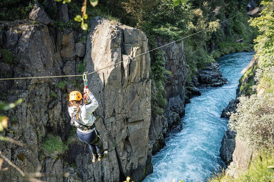 Akureyri: Zipline Tour - Meeting Location