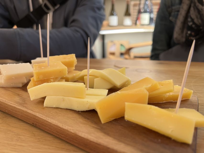 Amsterdam: Guided Food Tour With 8 Tastings and Drinks - Customer Feedback