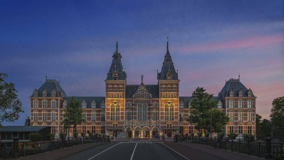 Amsterdam: Guided Rijksmuseum Tour in Spanish - Frequently Asked Questions