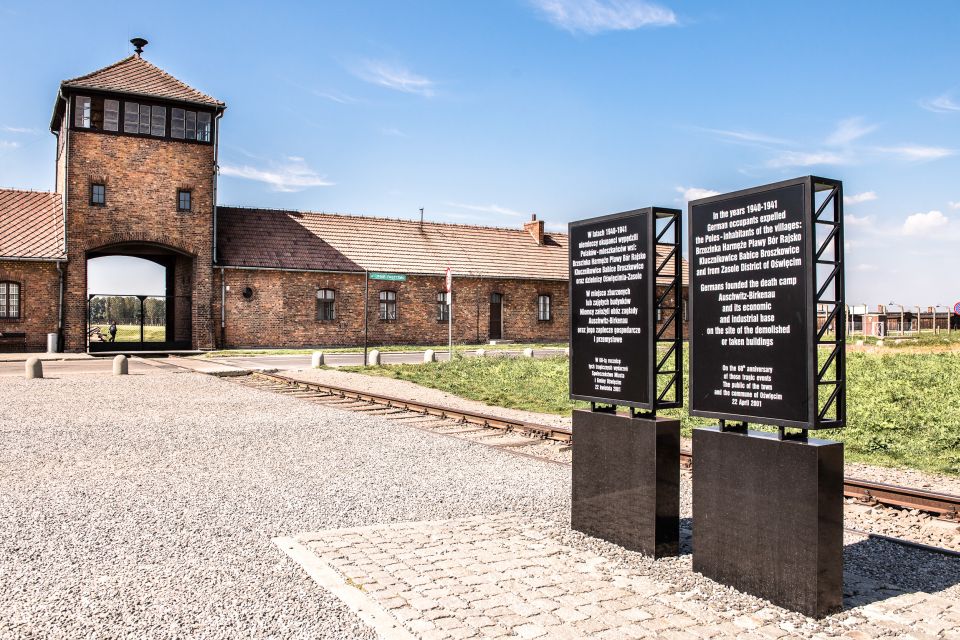 Auschwitz Ticket and Full-Day Tour From Krakow - Lunch Break and Return to Krakow