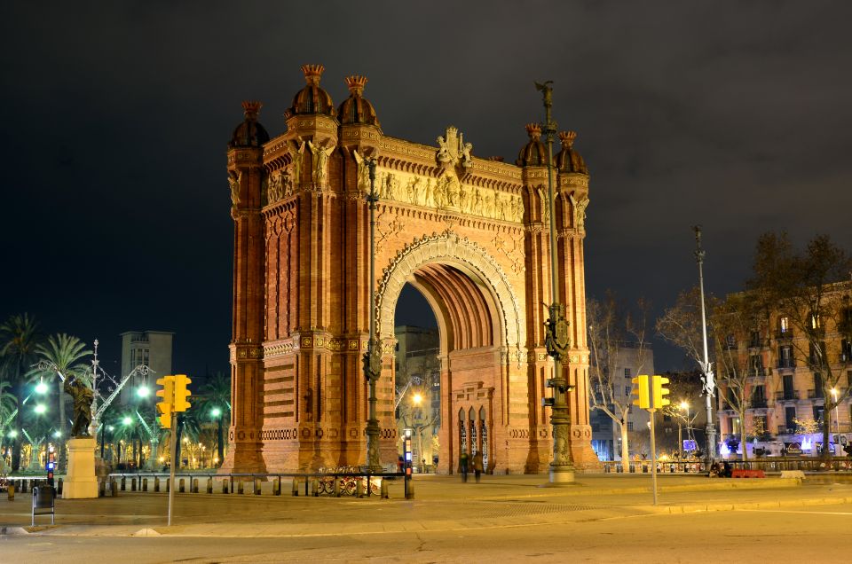 Barcelona: Night Tour on Sidecar Motorcycle - Safety and Restrictions