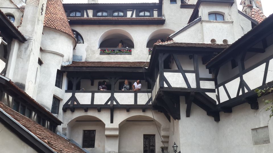 Brasov: Peles Castle, Bran Castle & Rasnov Fortress Day Tour - Rasnov Fortress Exploration