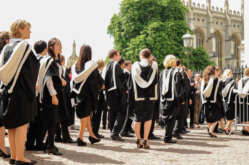 Cambridge: Alumni-Led Walking & Punting Tour W/Kings College - Limitations and Cancellation Policy