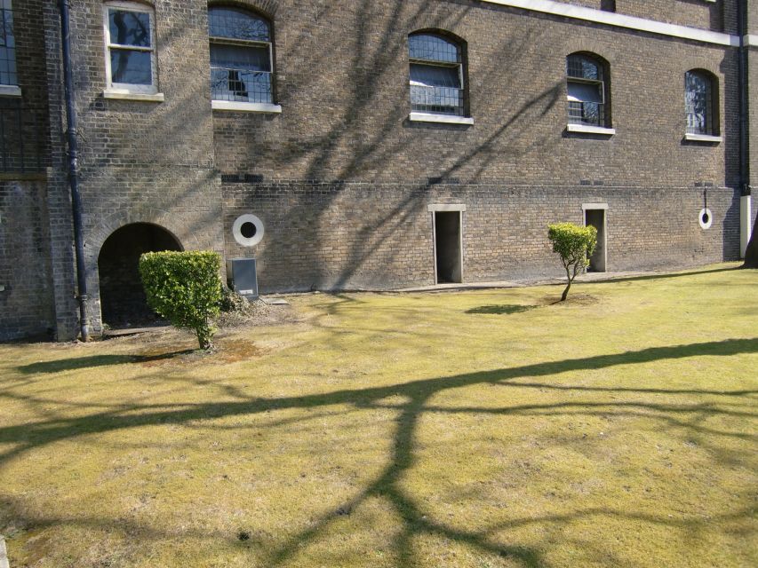 Chatham Historic Dockyard: Call the Midwife Tour - The Historic Dockyards Cinematic Past