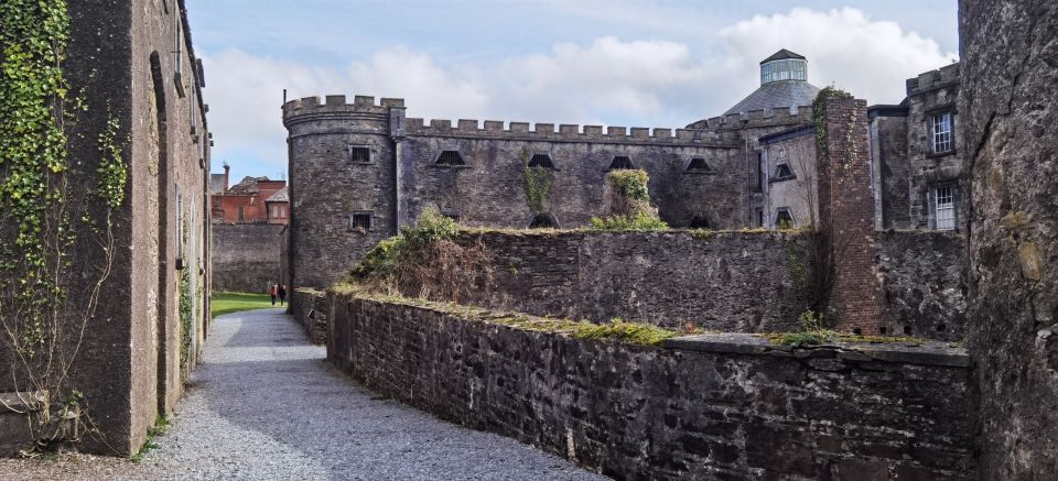 Cork: City Gaol Tour With Audio Guide - Customer Ratings