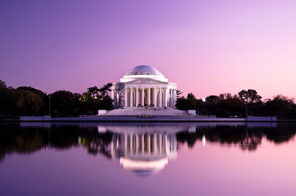 DC: Big Bus Monuments and Memorials Sunset Tour - Frequently Asked Questions