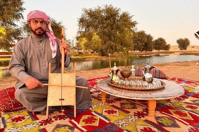 Dubai: Al Marmoom Oasis Vintage Safari With Camels, Stargazing & Bedouin Dinner - Destination Highlights and Inclusions