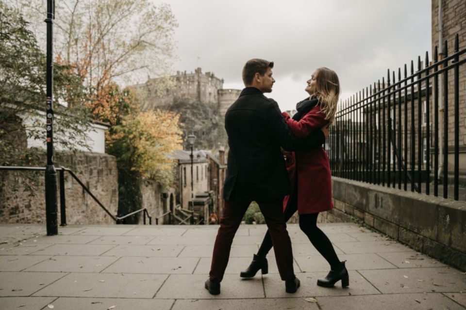 Edinburgh: Photo Shoot With a Private Vacation Photographer - Booking and Inquiry