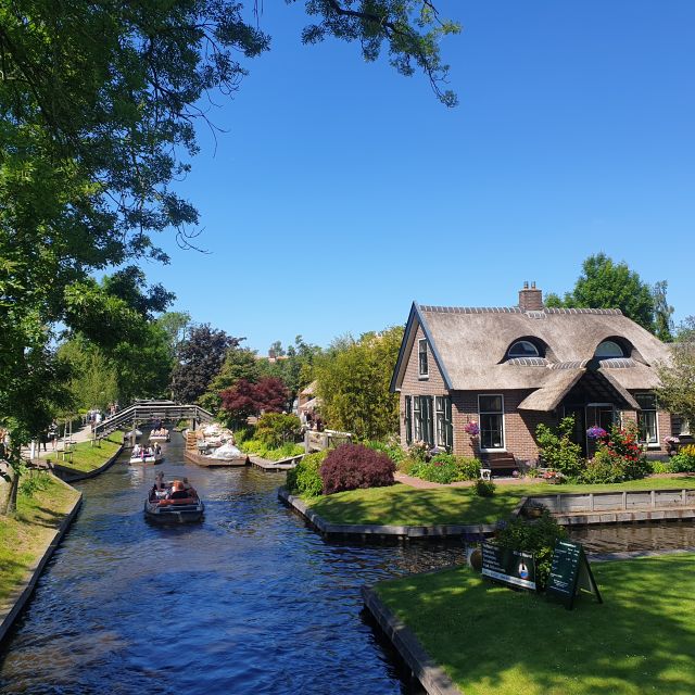 From Amsterdam: Giethoorn Day Trip With Small Electric Boat - Booking and Cancellation Policy