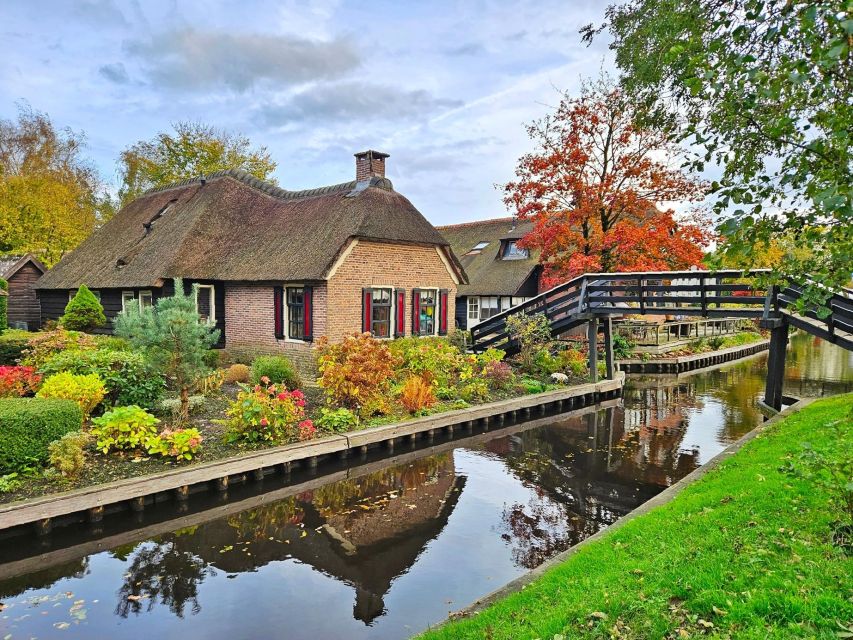 From Amsterdam: Giethoorn & Zaanse Schans Tour W/ Small Boat - Key Details at a Glance