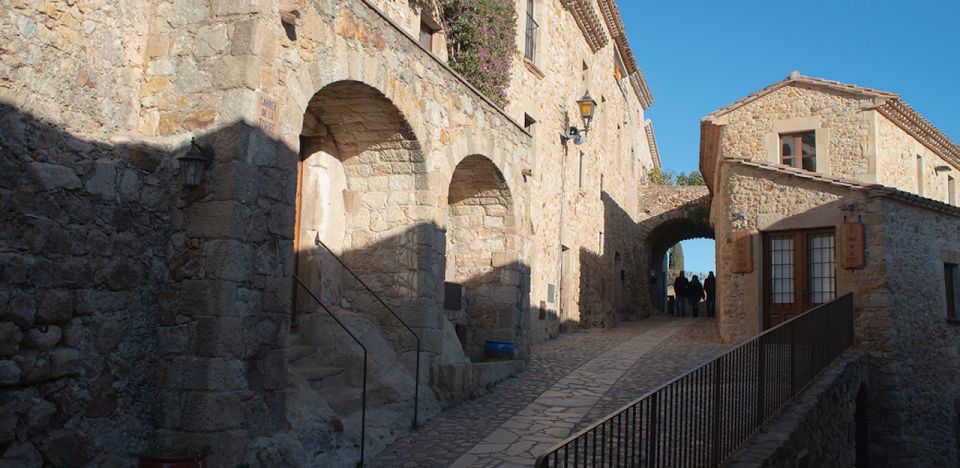 From Barcelona: Girona & Costa Brava Game of Thrones Tour - Things To Known