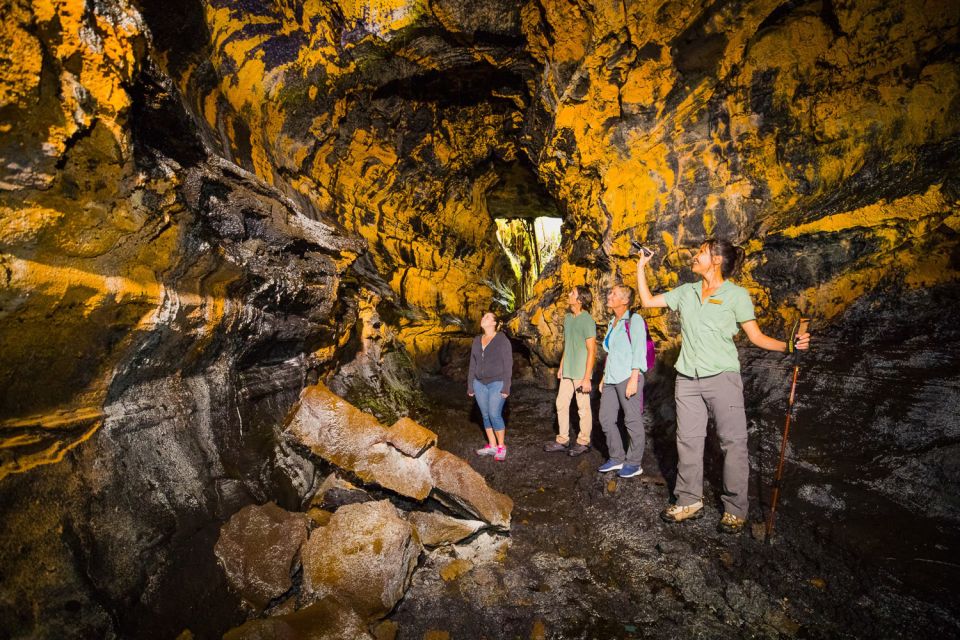 From Kona and Waikoloa: Kilauea Volcano Discovery Tour - Volcanic Formations