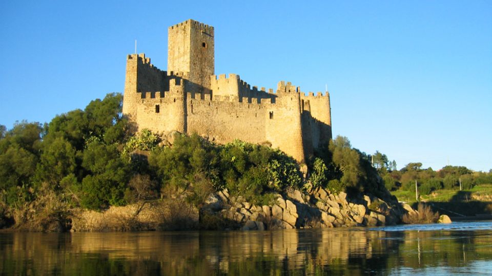 From Lisbon: Tomar, Christ Convent & Almourol Castle Tour - Booking and Reservations