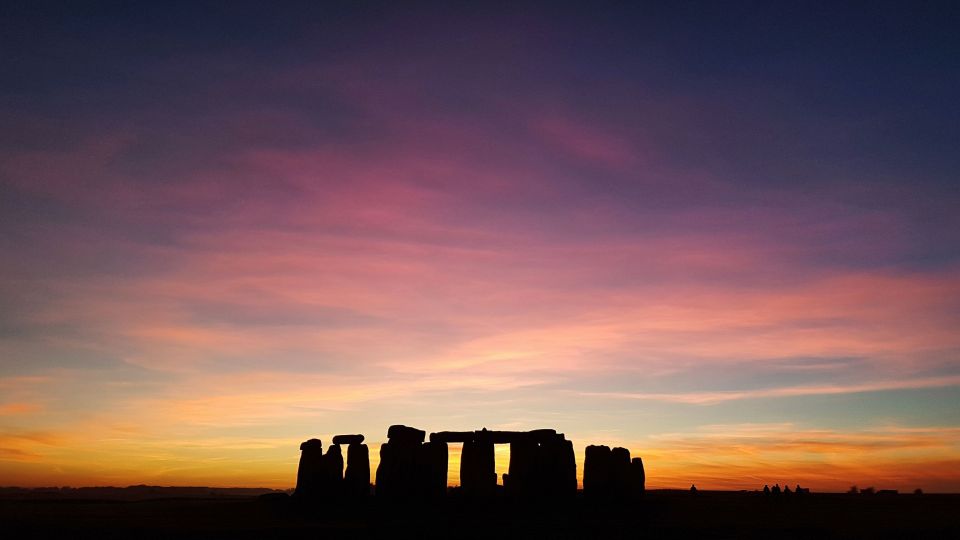 From London: Private Stonehenge and Bath Guided Tour - Additional Information