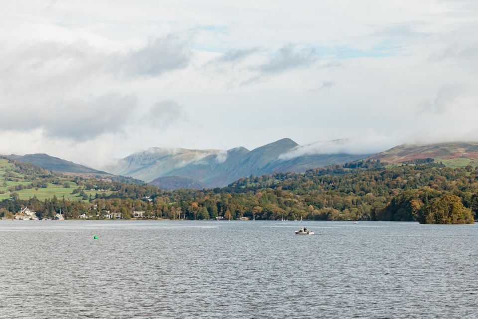 From Manchester: Lake District Bus Tour & Windermere Cruise - Tour Itinerary