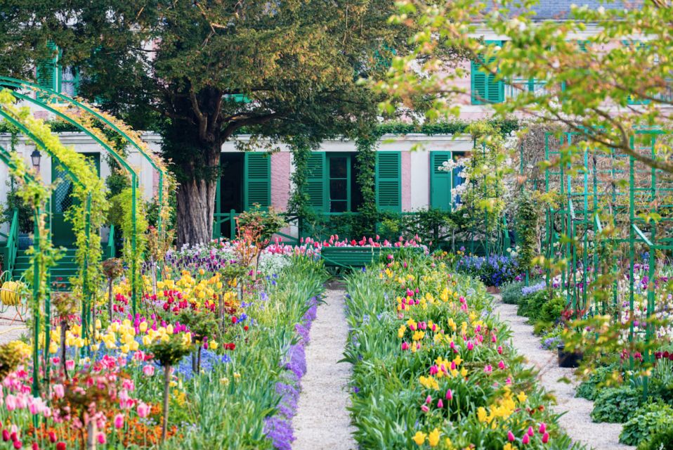 From Paris: Private Trip to Giverny, Monets House & Museum - Visit the Museum