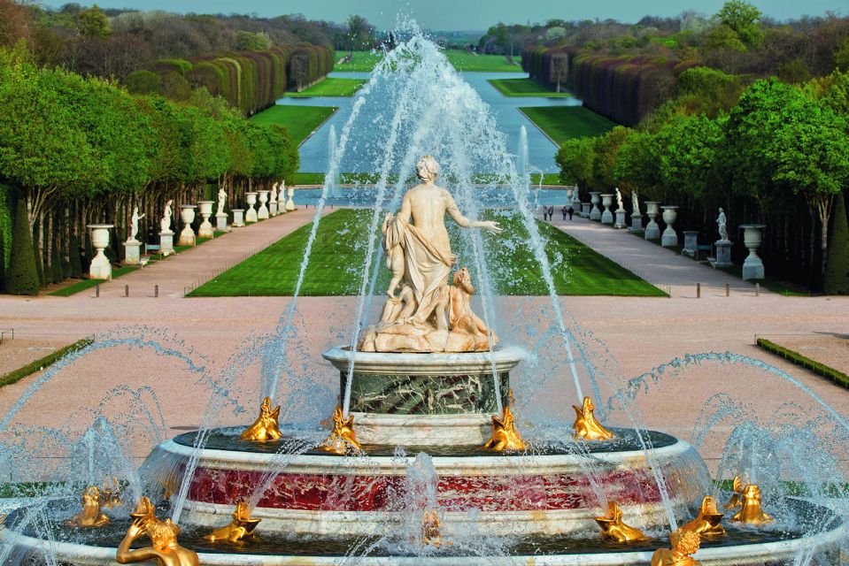 From Paris: Versailles Palace Ticket With Audio Guide - Multilingual Tour Host/Escort