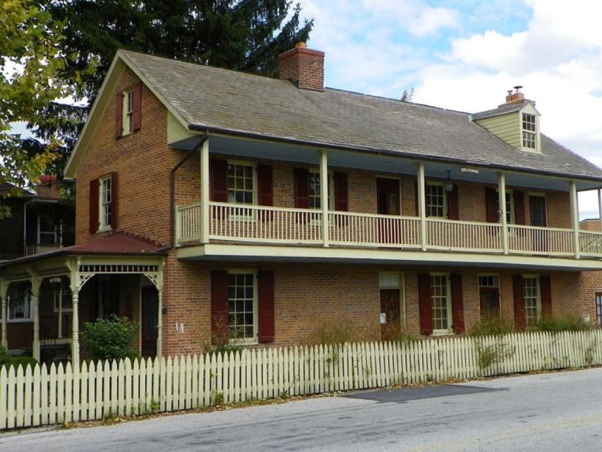 Gettysburg: Reluctant Witness Guided Walking Tour - Immersive Journey Through History