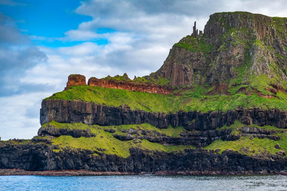 Giants Causeway Private Luxury Tour - Transportation