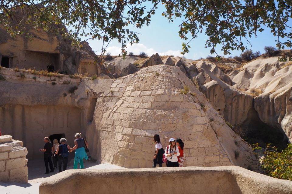 Goreme: North Cappadocia Guided Tour W/Lunch & Entry Tickets - Avanos Experience