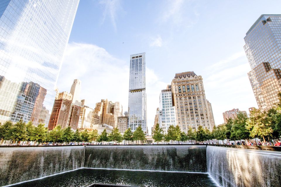 Ground Zero 9/11 Memorial Tour & Optional 9/11 Museum Ticket - The Oculus Center and 9/11 Museum