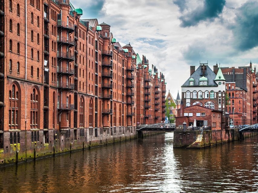 Hamburg: 40+ Attractions City Pass & Public Transportation - Guided Tours and Sightseeing