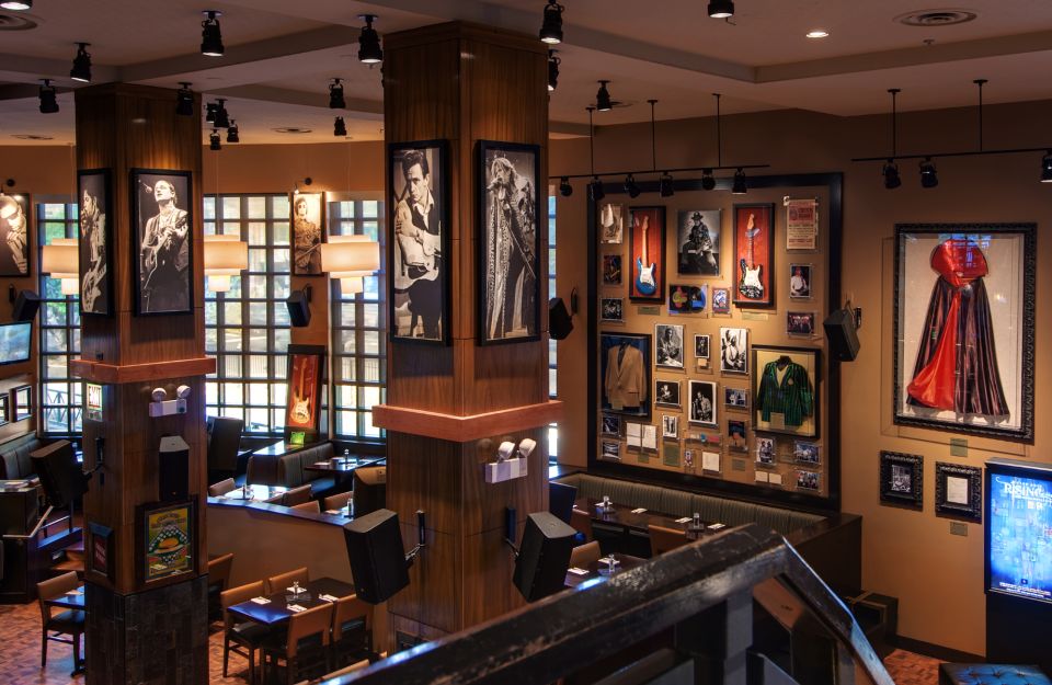 Hard Rock Cafe Chicago - Customer Reviews