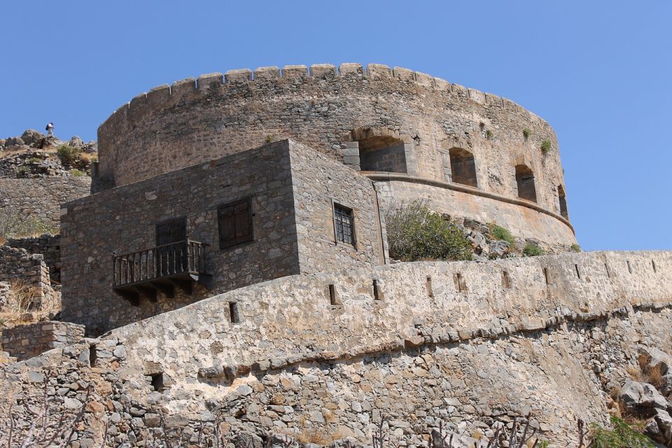 Heraklion: Palace of Minoa & Spinaloga/Elounda Village Tour - Agios Nikolaos and Elounda