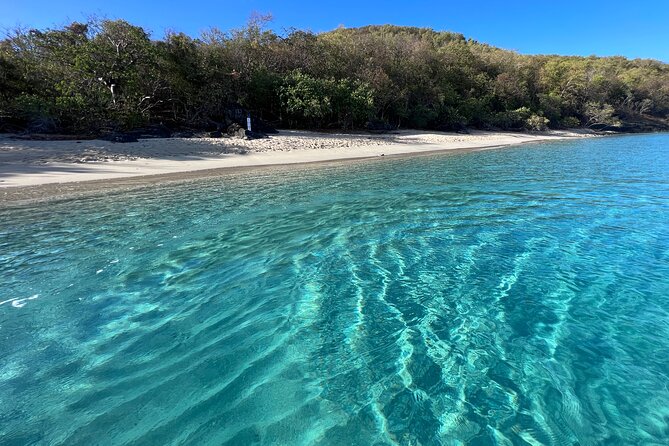 Island Hopping and Snorkeling Sailing and Boat Tours Fajardo - Vessel and Current Conditions