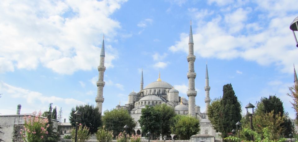 Istanbul: Blue Mosque & Hagia Sophia Guided Tour W/ Tickets - Experience Ottoman and Byzantine Empires