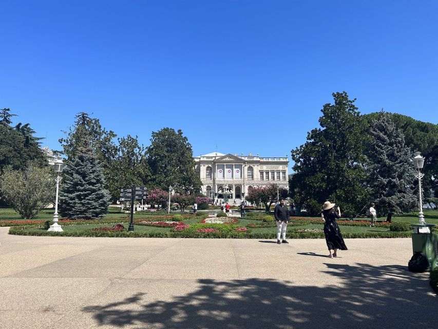 Istanbul: Dolmabahce Palace Guided Tour - Harem Traditions and History