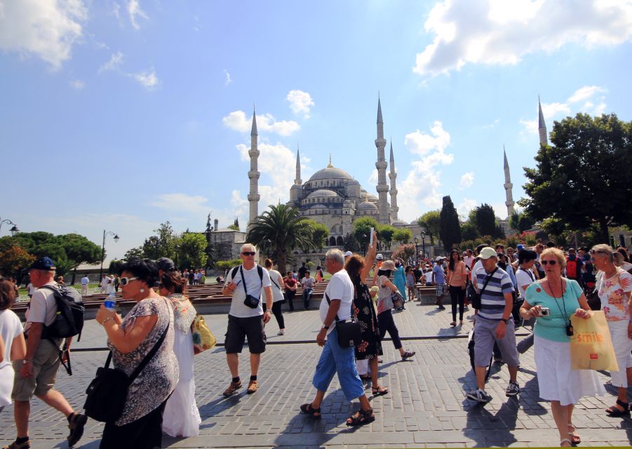 Istanbul: Sightseeing Walking Tour - Experiencing the Blue Mosque